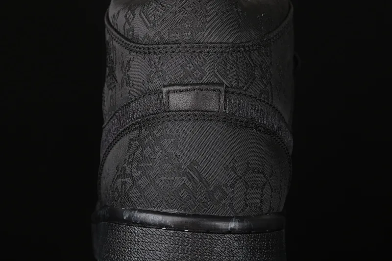 All categories Air Jordan Jordan series basketball shoes Air Jordan 1 Mid CLOT x Air Jordan 1 Mid "Fearless" AJ1 Joe 1 mid-top black silk CU2804-300
